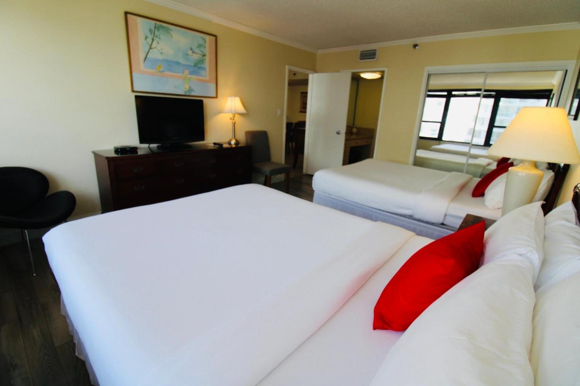 Alexander 1211 Beachfront Condo With Direct Beach Access, 2 Pools, Sauna, Gym ไมอามีบีช ภายนอก รูปภาพ