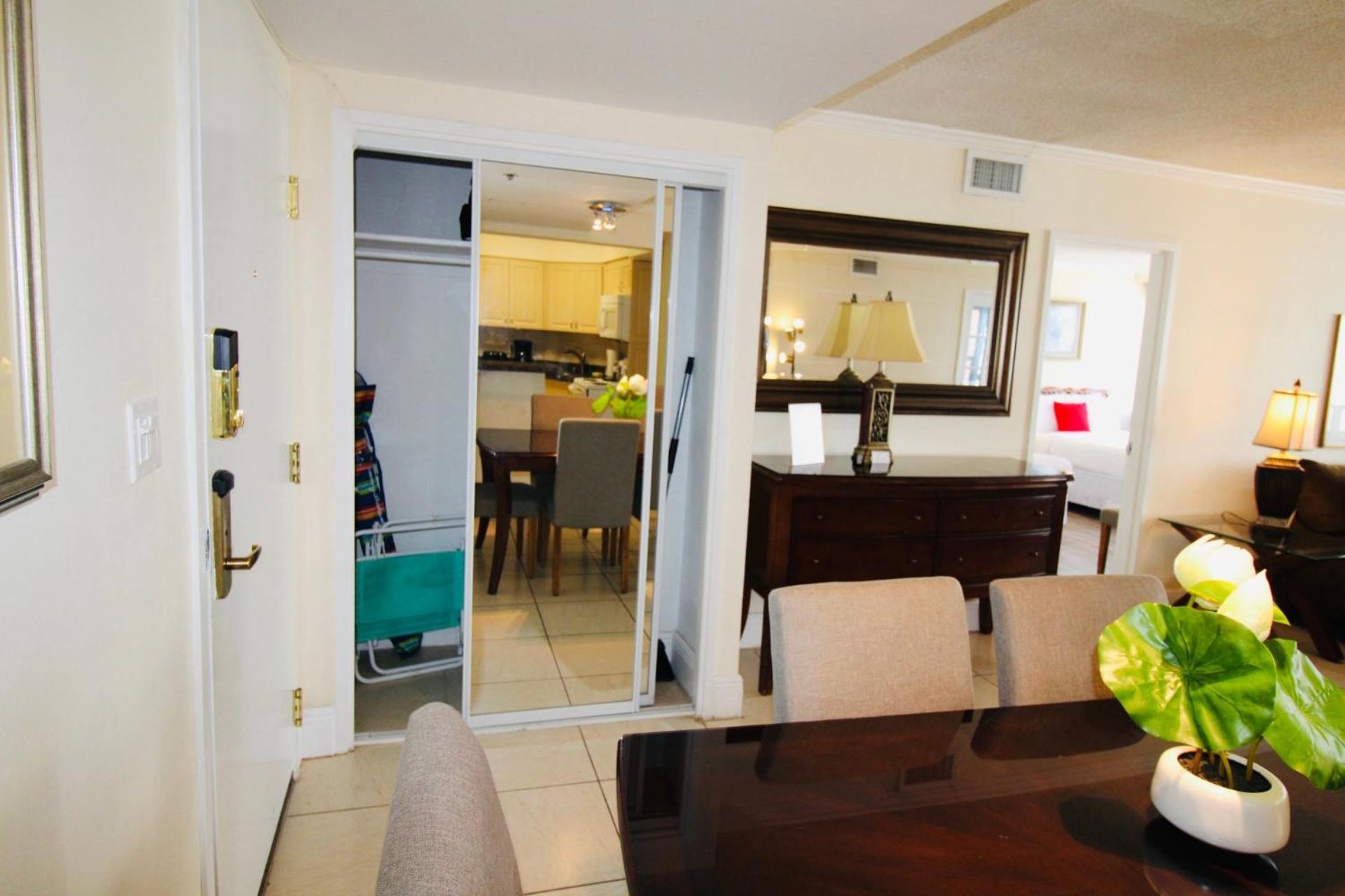 Alexander 1211 Beachfront Condo With Direct Beach Access, 2 Pools, Sauna, Gym ไมอามีบีช ภายนอก รูปภาพ