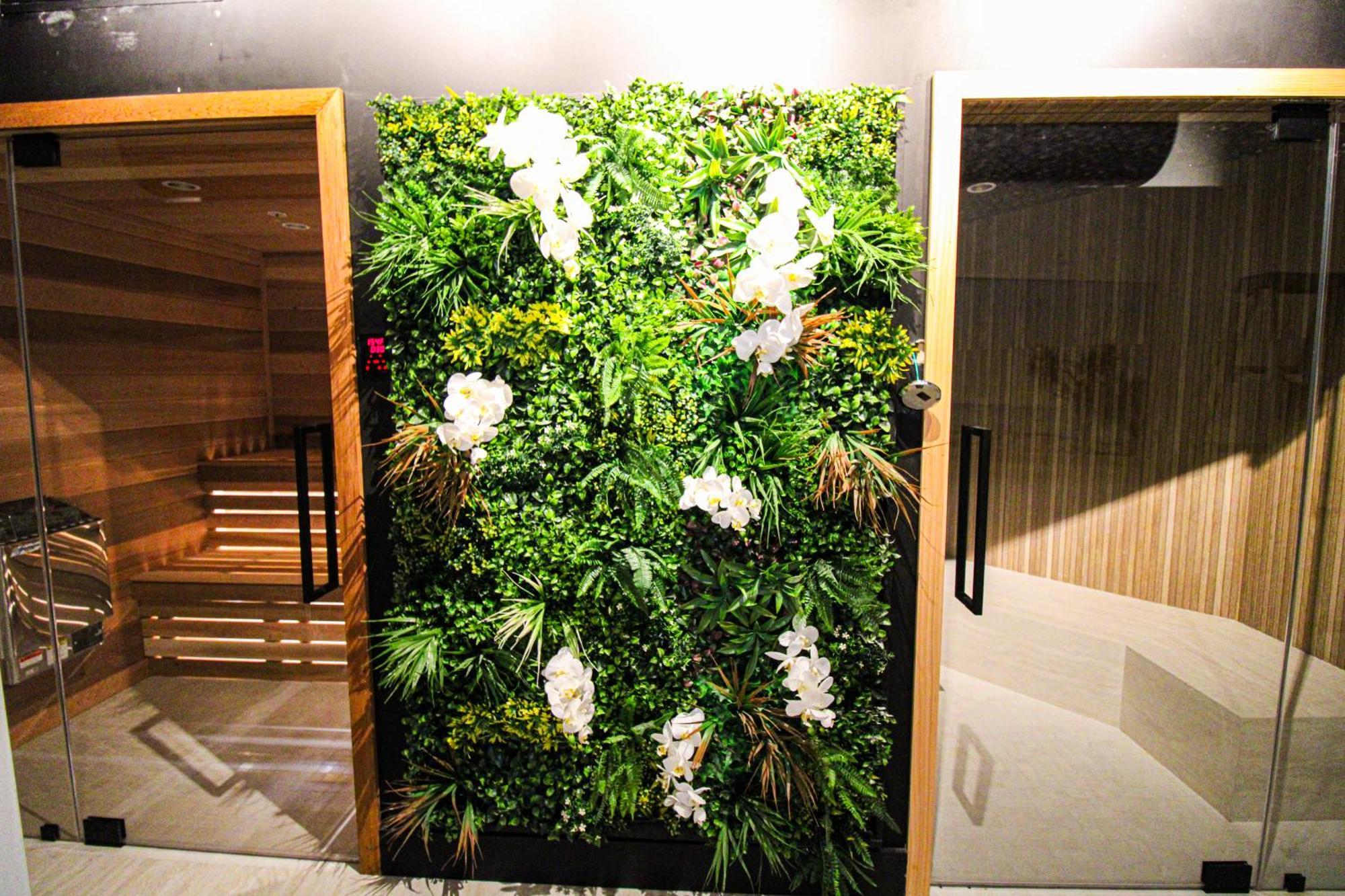 Alexander 1211 Beachfront Condo With Direct Beach Access, 2 Pools, Sauna, Gym ไมอามีบีช ภายนอก รูปภาพ